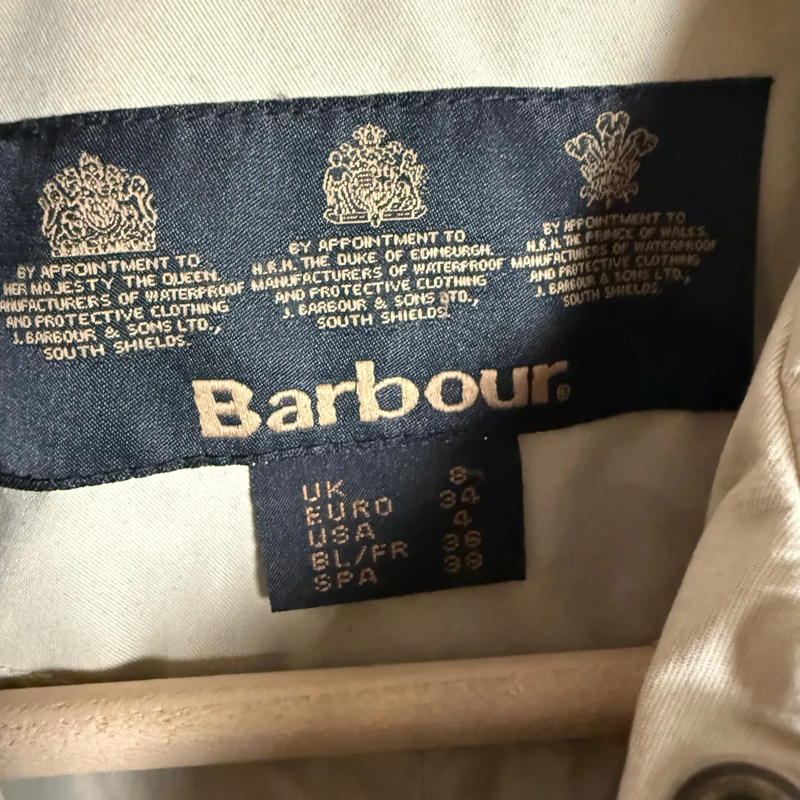 Barbour Tan Single Breasted Snap Front Zip Pocket Collared Travel Jacket Size 4 - Image 10