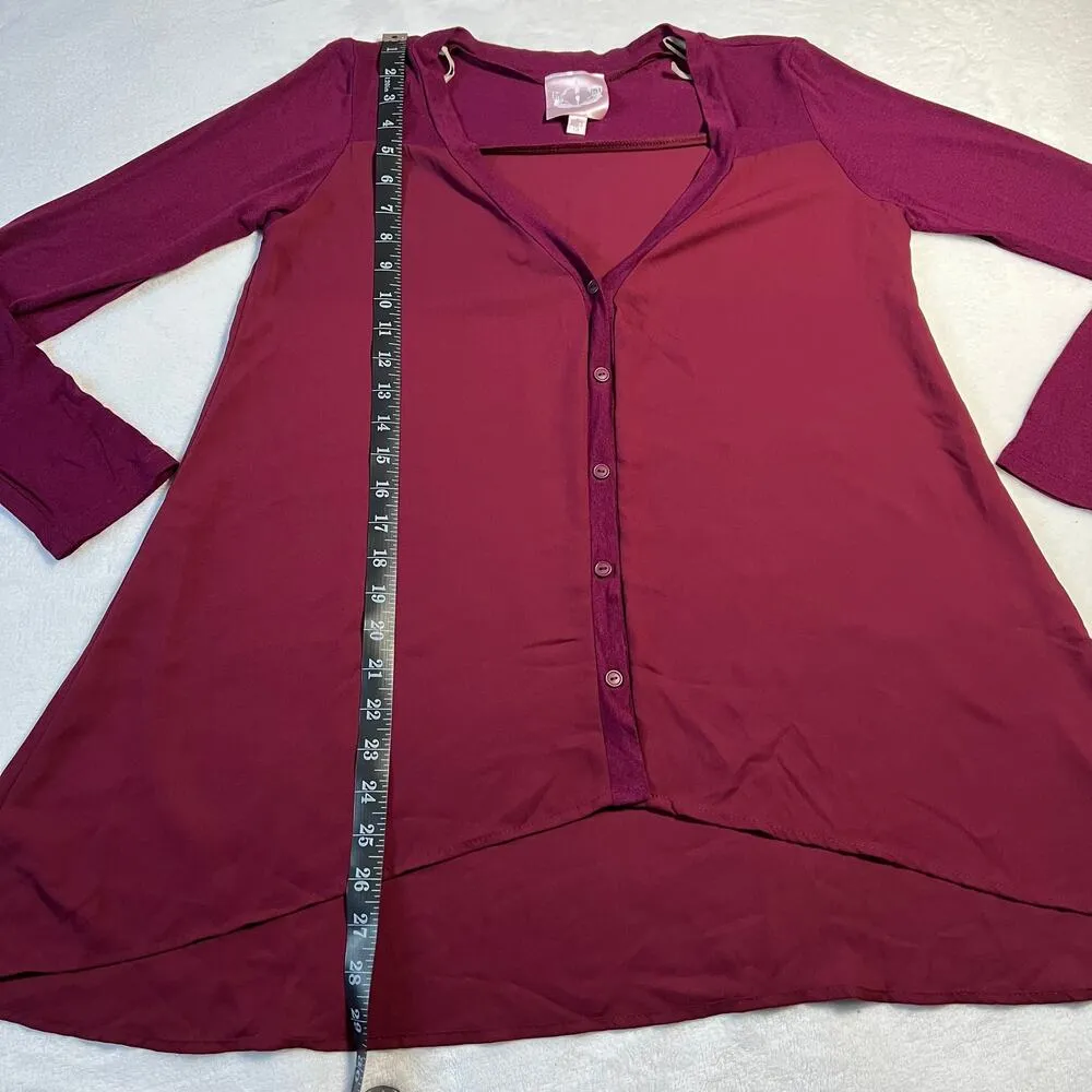 Romeo & Juliet Couture Mixed Media Button Down Tunic Top Size Small Lightweight - Image 6