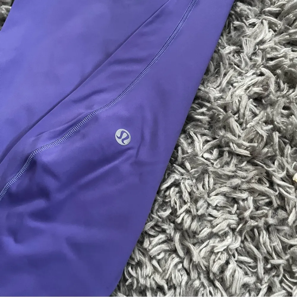 Lululemon base pace 25” leggings charged indigo size 6 - Image 2