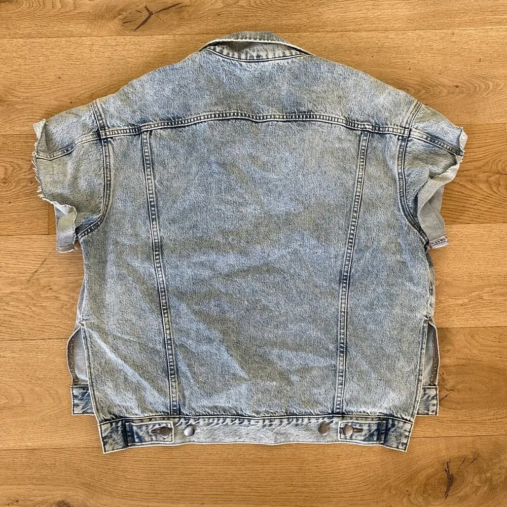 frame denim  - Short Sleeve Stagger Jacket in Blue - Image 4