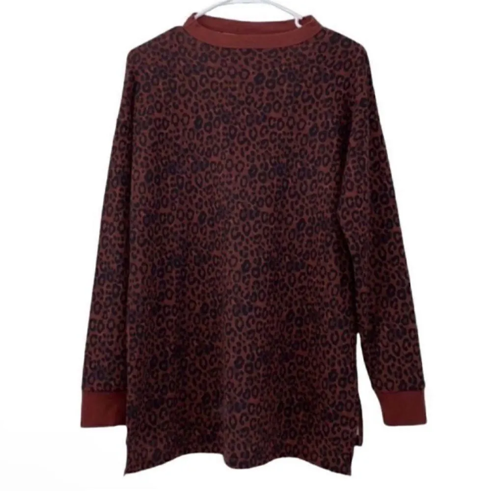 Victoria's Secret Sports Animal Print Top(Size XS) - Image 4