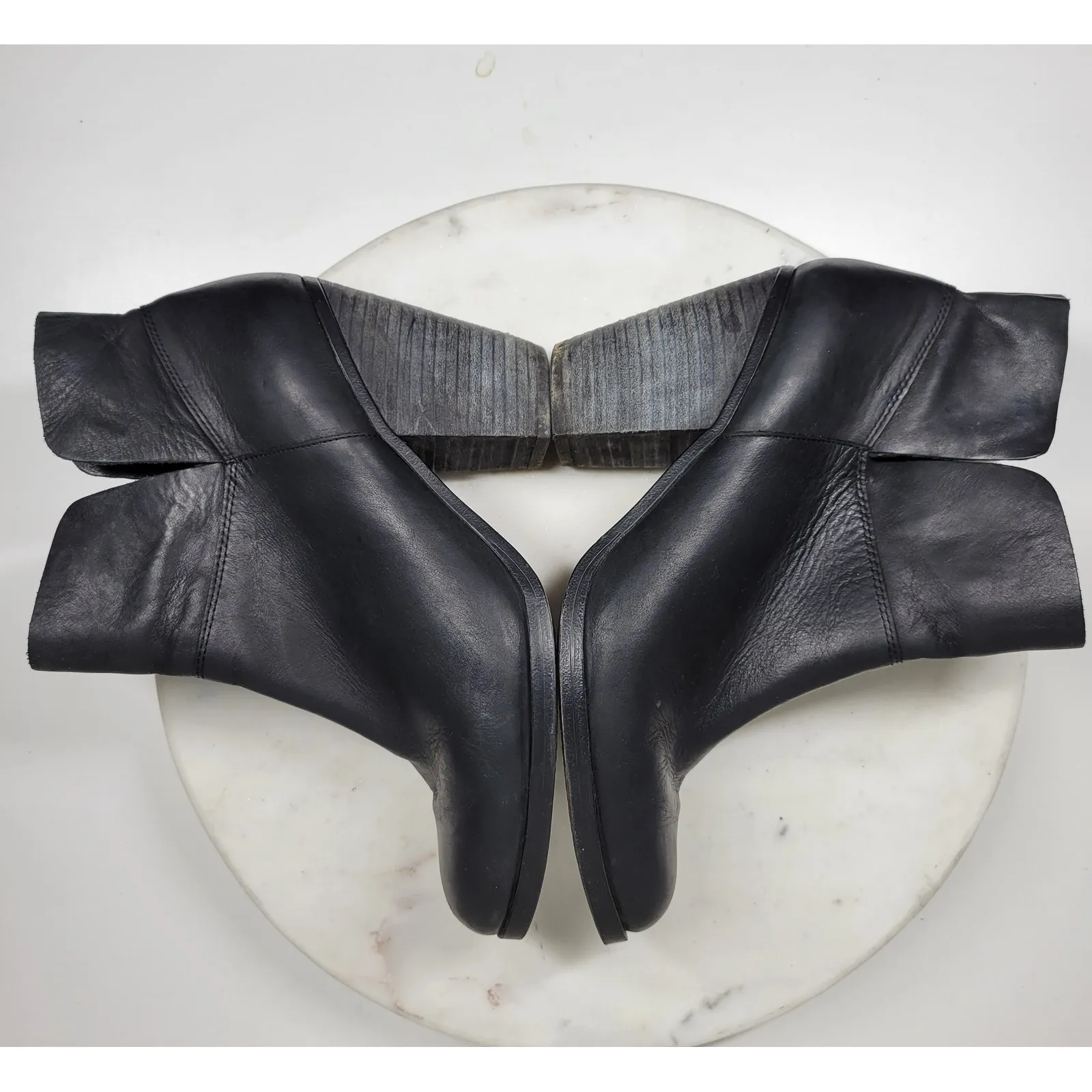 Vince‎ Camuto Helyn Ankle Boots Womens 8.5 Black Soft Leather Pull On Block Heel - Image 6