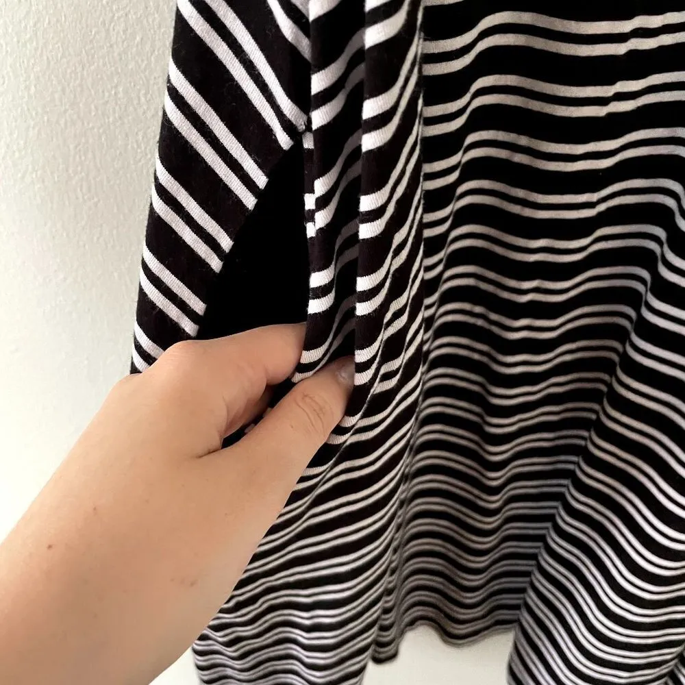 Time&Tru black white striped sleeveless crewneck summer dress sleeves rayon Size M - Image 4