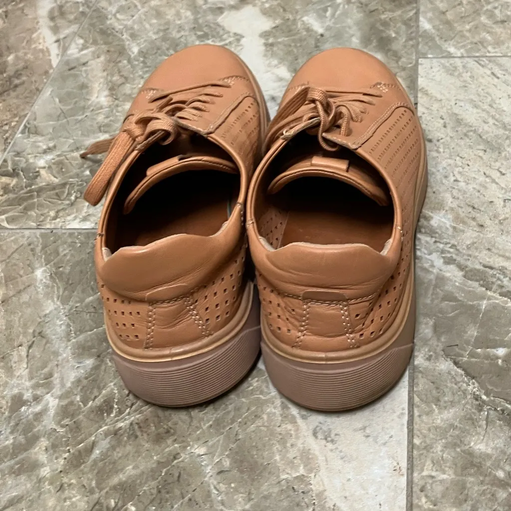 Ecco  Street Tray Perforated Sneaker - Image 3