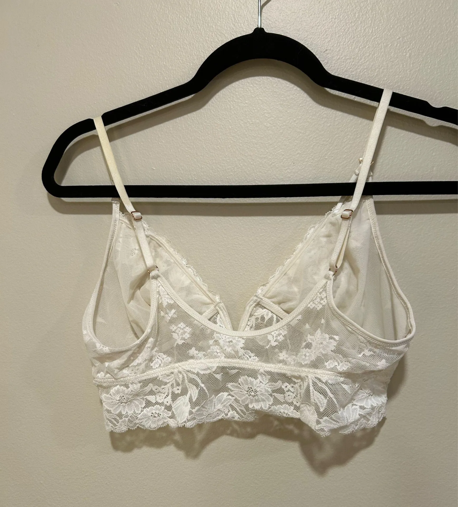 Aerie lace bralette (M)  - Image 6