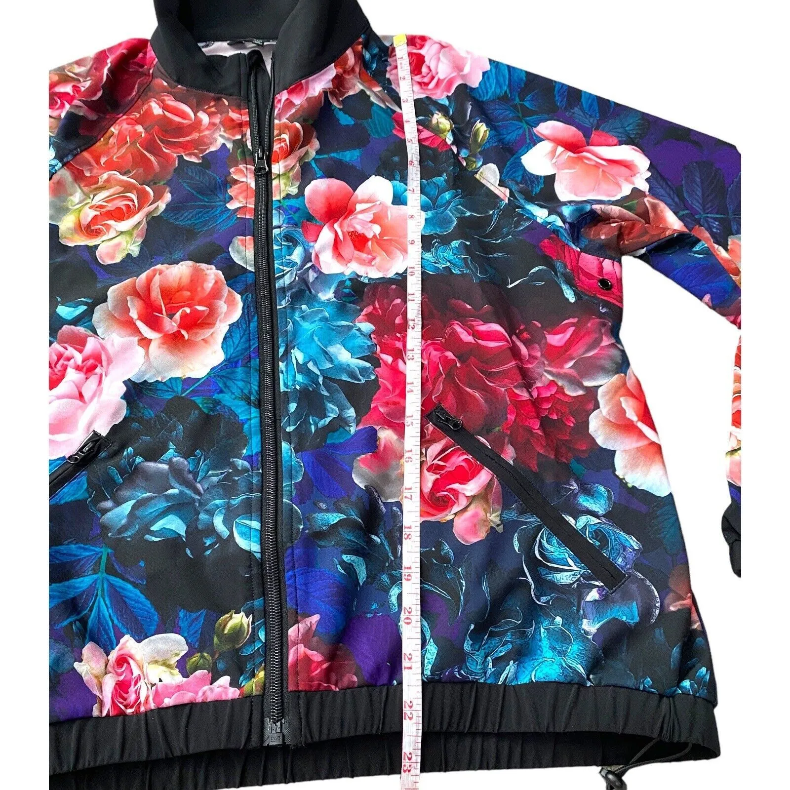 JOHNNY WAS ACTIVE STUDIO FULL ZIP JACKET Size XS But Oversized NWOT Floral $318 - Image 11