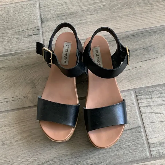 Steve Madden platform sandals - Image 2