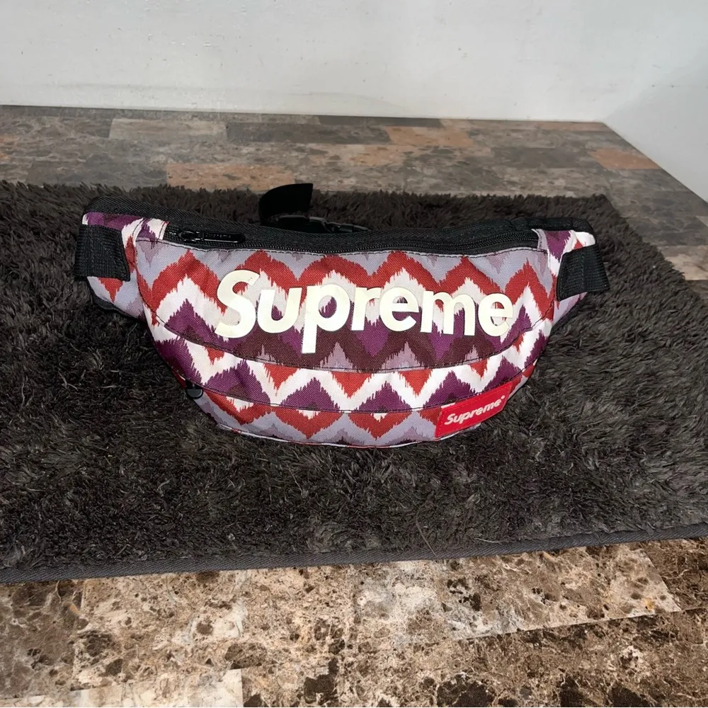 Zigzag Pattern Waist Bag/ Crossbody Bag🔥🔥💕✅ - Image 3