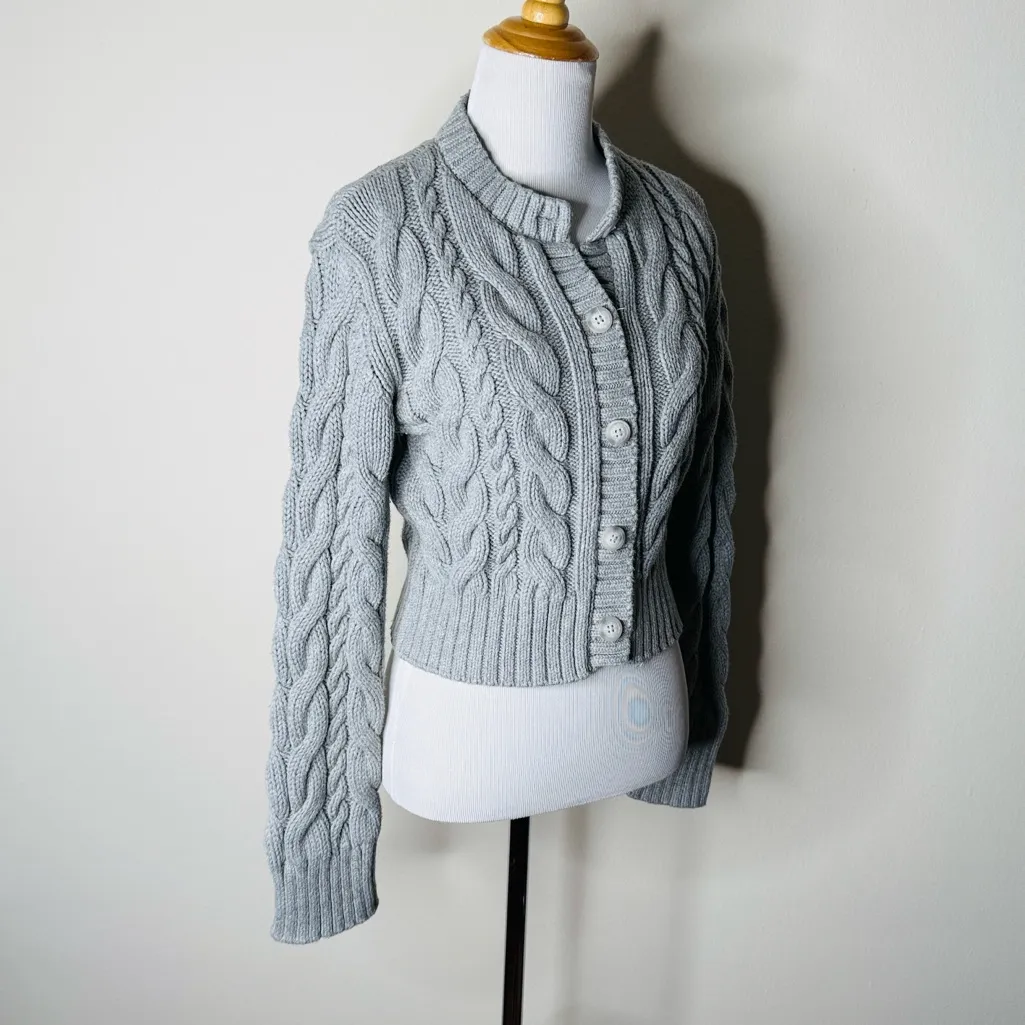 Abercrombie Gray Cable Knit Cropped Cardigan Sweater - Image 3
