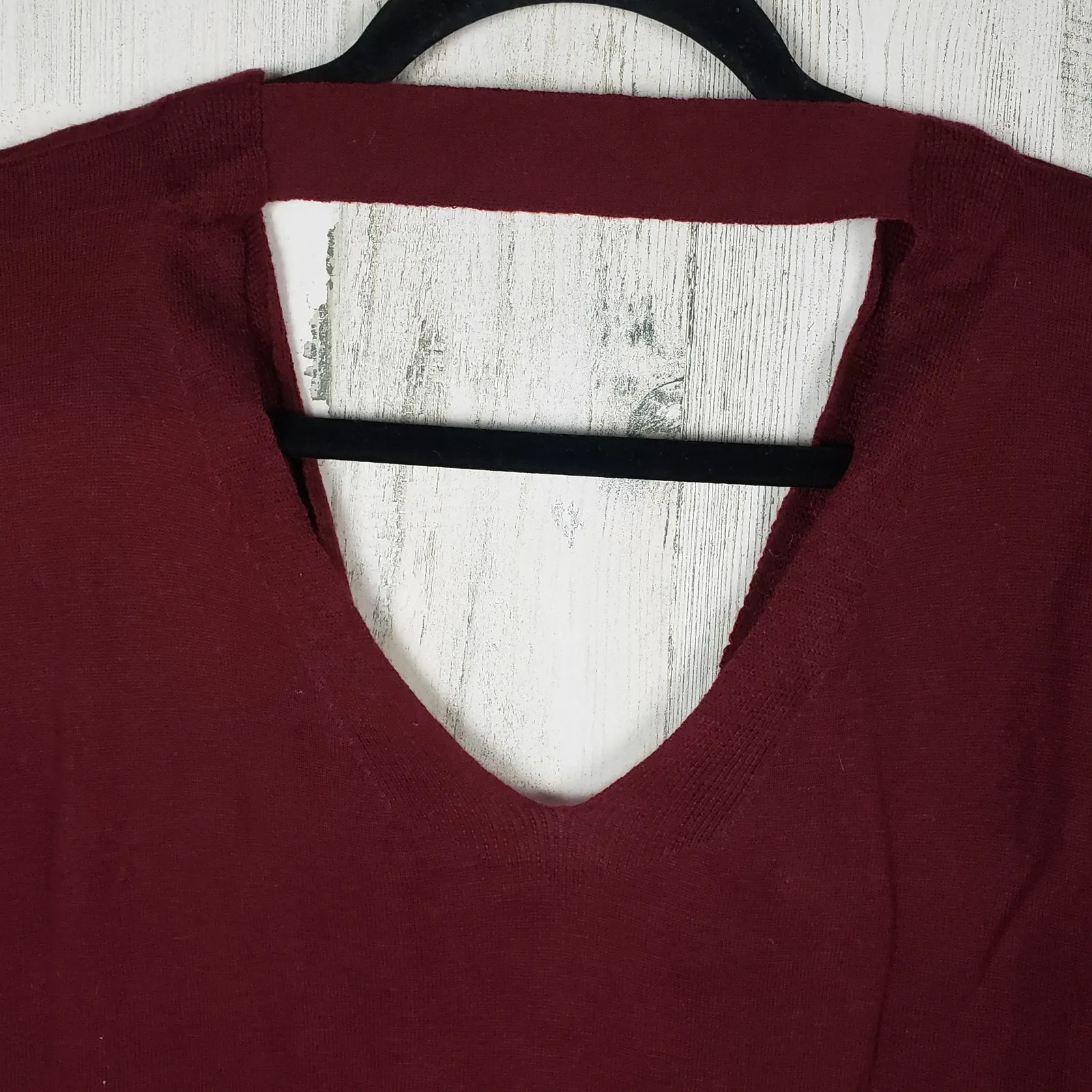 NWT Vimmia Shavasana Burgundy Open Back V-Neck Sweater Women's Size Medium - Image 3