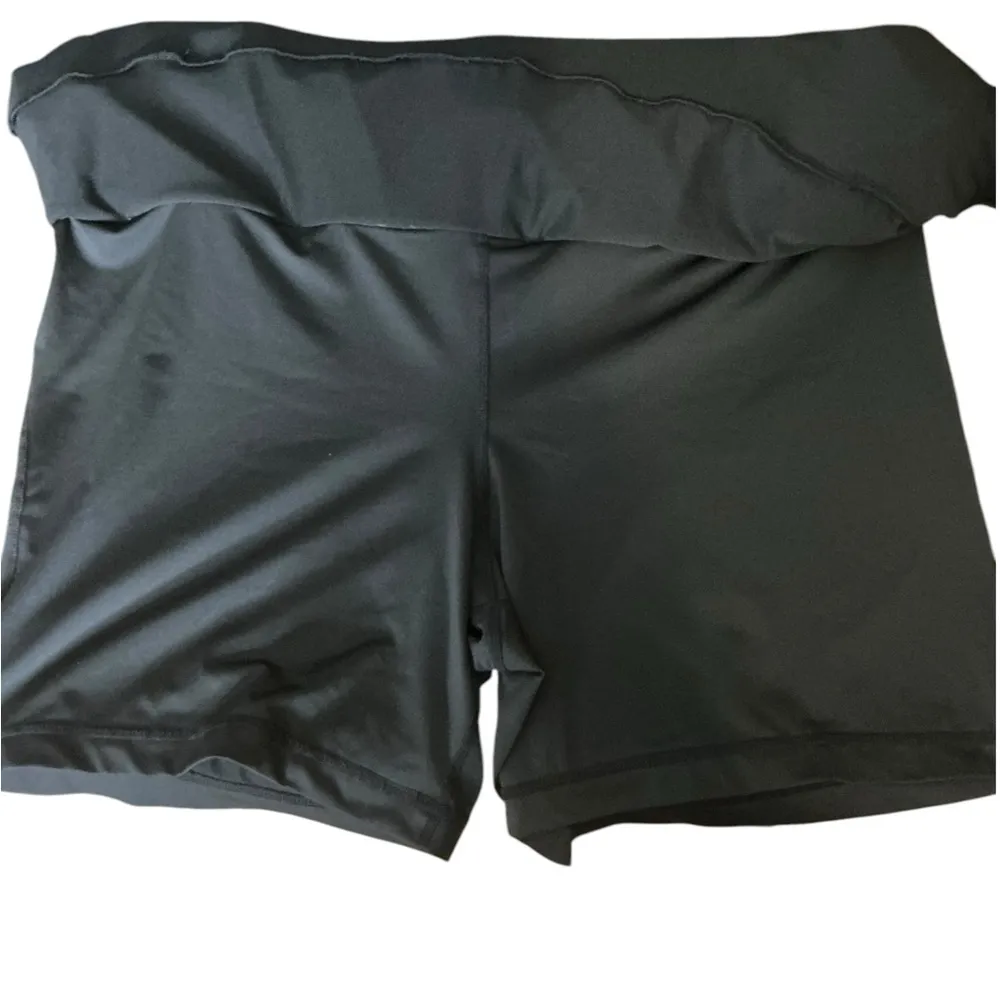 ID IDEOLOGY FLOUNCE SKORT - Image 4