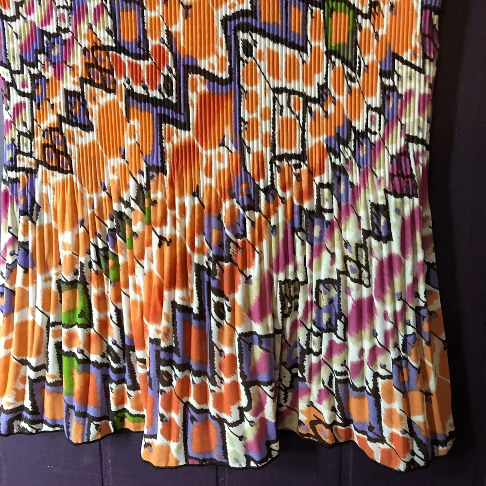 Small short puff sleeves ripple style Purple - Image 4