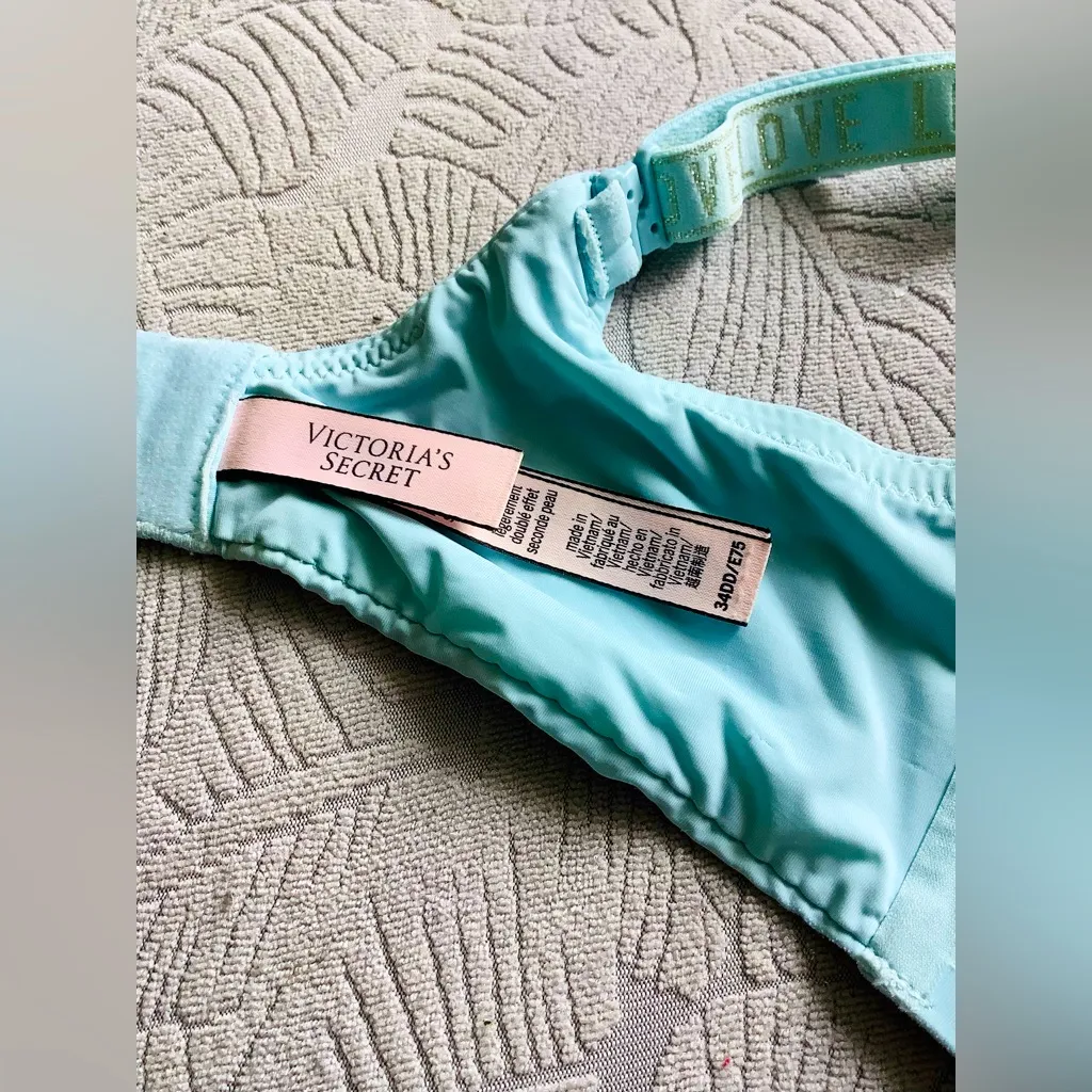 VS wireless bra 🦋 - Image 4