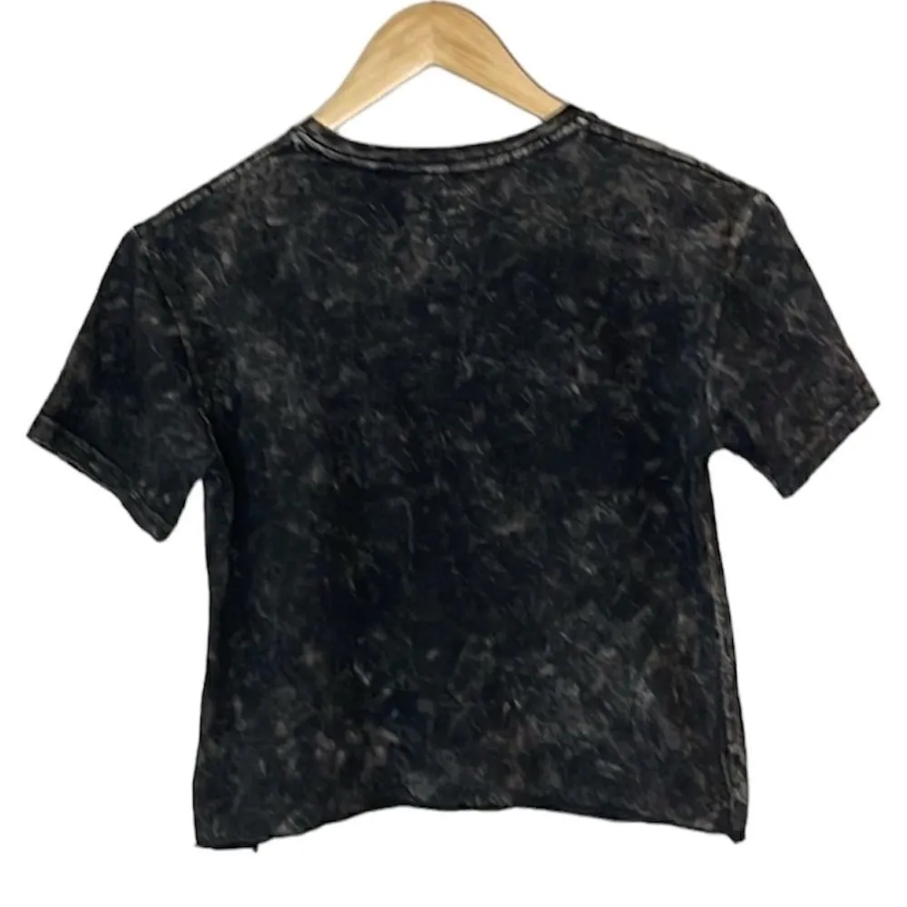 KISS Distressed Graphic Cropped Tee Black - Image 2