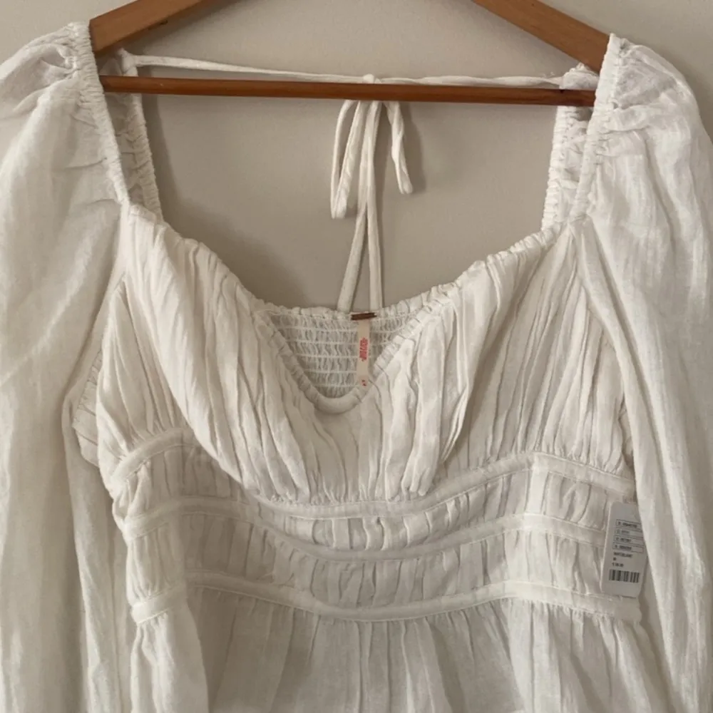 Free People Chloe Ruched Sweetheart Neck Long Sleeve Top Ruffle Hem Cream Size M - Image 14