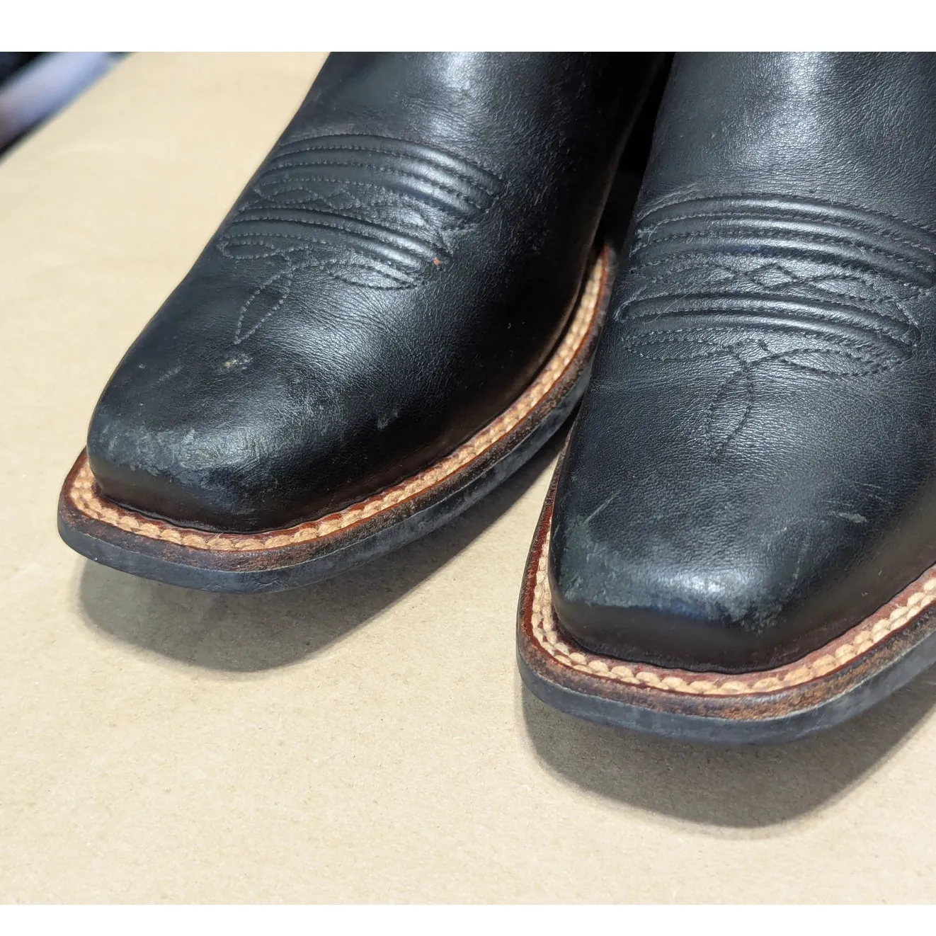 Ariat Legend Square Toe Leather Cowboy Boots Embrodiered Western Cowgirl Womens - Image 10