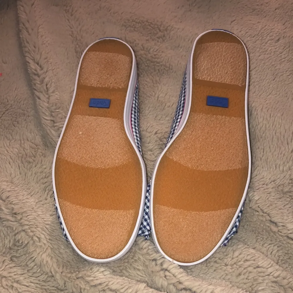 NWT Keds Gingham Slip Ons, size 6 - Image 4