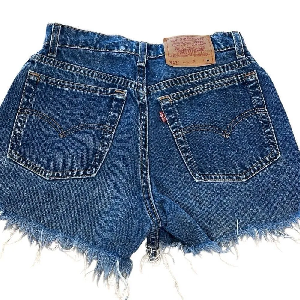 Levi’s Women’s 517 Cut Off Denim Shorts Size 9‎ Junior Medium - Image 2