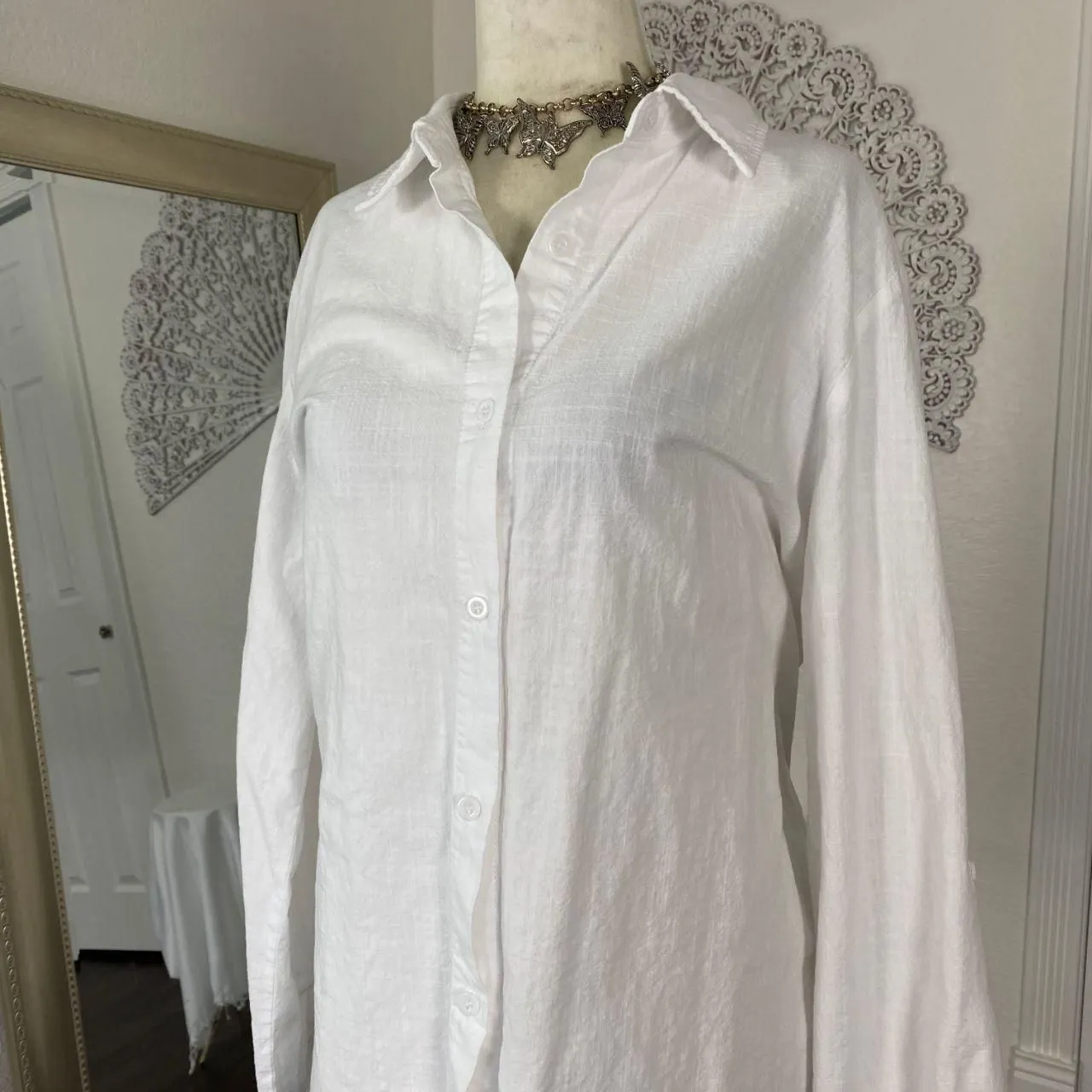 Preppy Boho White Cotton Button Up Long Sleeve Oversized Blouse Top L Size L - Image 3