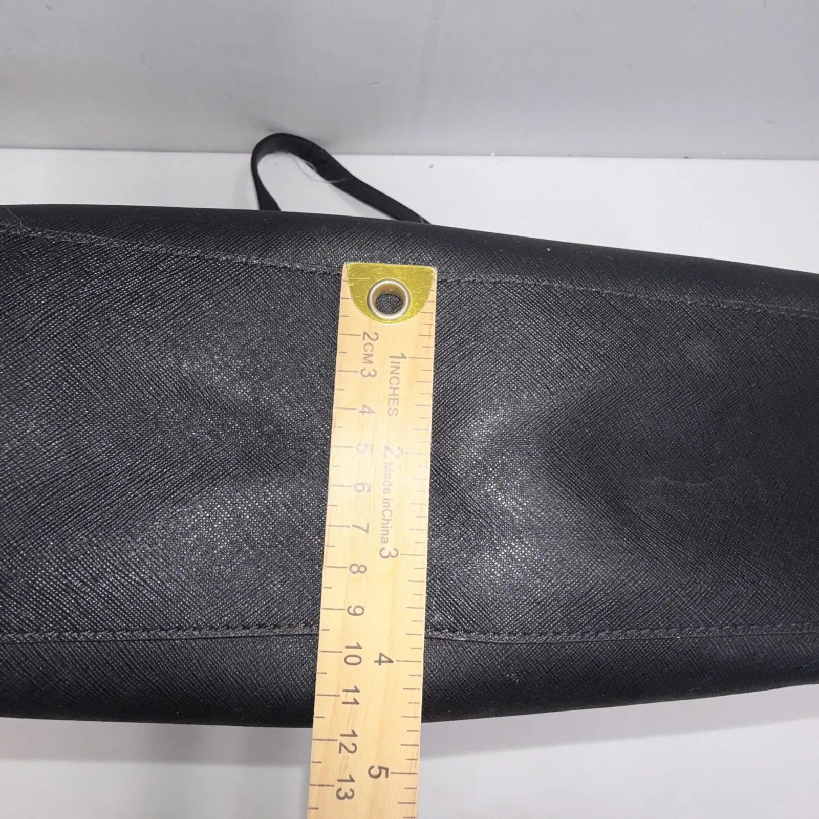 Tory Burch Robinson Saffiano Old Money Leather Large Designer Tote Handbag READ - Image 6