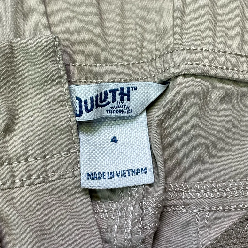 Duluth Trading Co Dry on the Fly Capris Khaki Beige Womens Size 4 Nylon Stretch Tan - Image 6