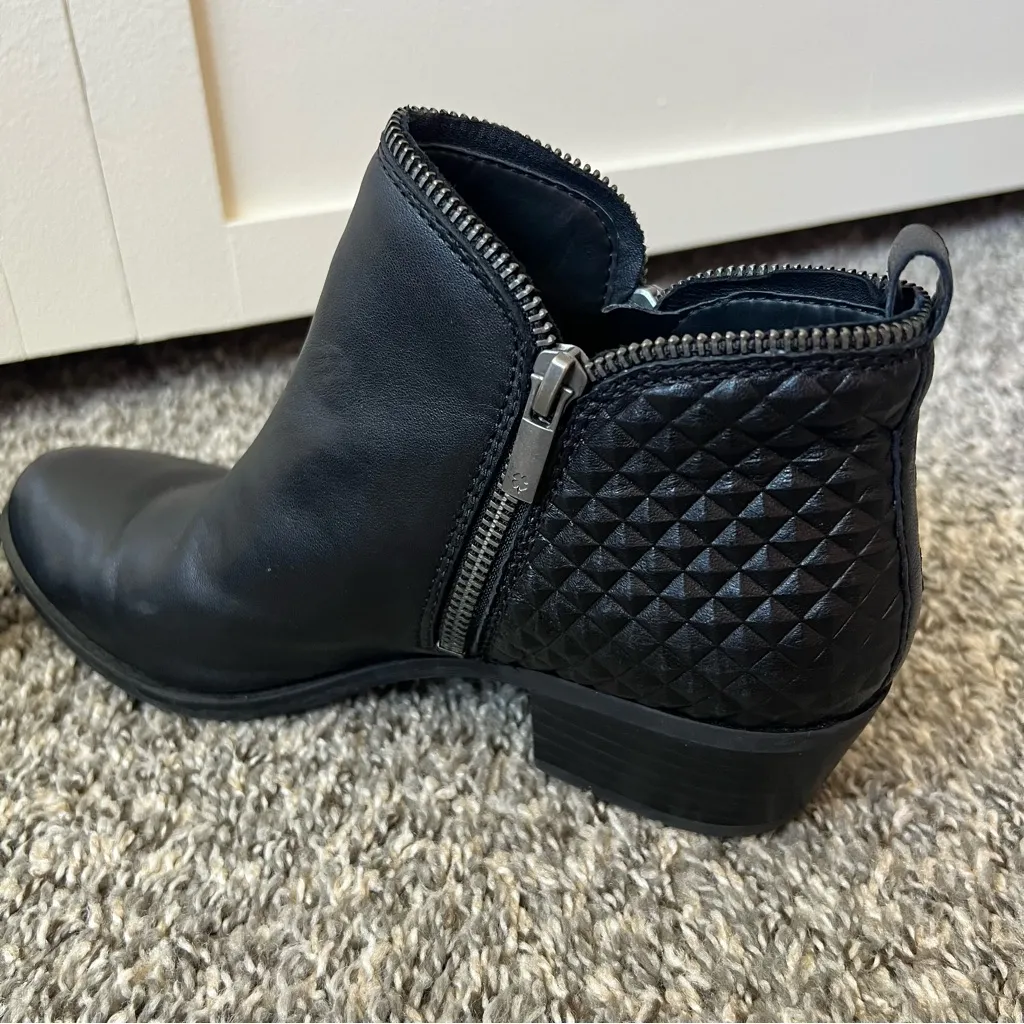 Lucky‎ Brand Women’s Black Textured Basel Leather Zip Booties Boots Size 8.5 - Image 9