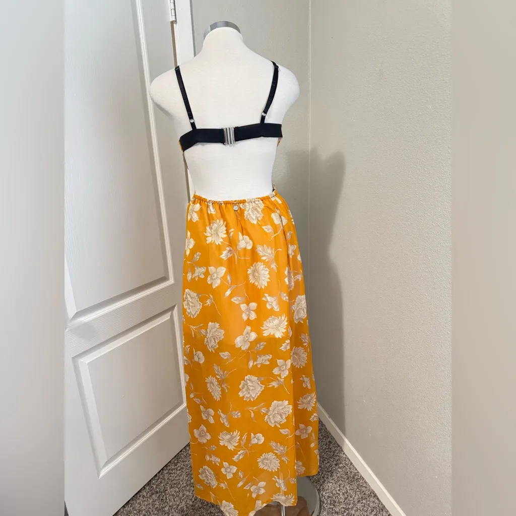 Stone Row Mustard Open Back Floral Maxi Dress Size‎ Small Yellow - Image 6