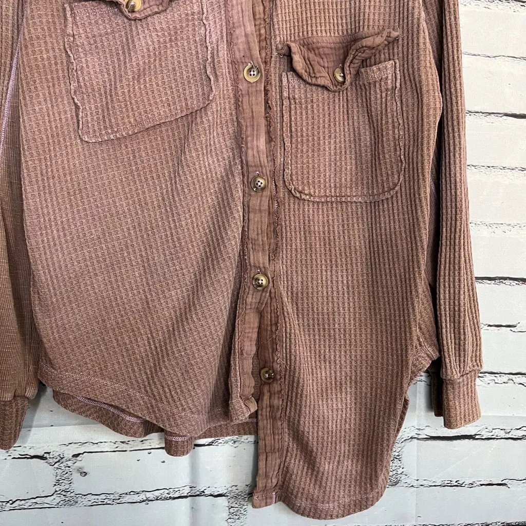 SO  Brown Button Down Shirt Classic Style Lightweight Sweater Collared SZ S - Image 4