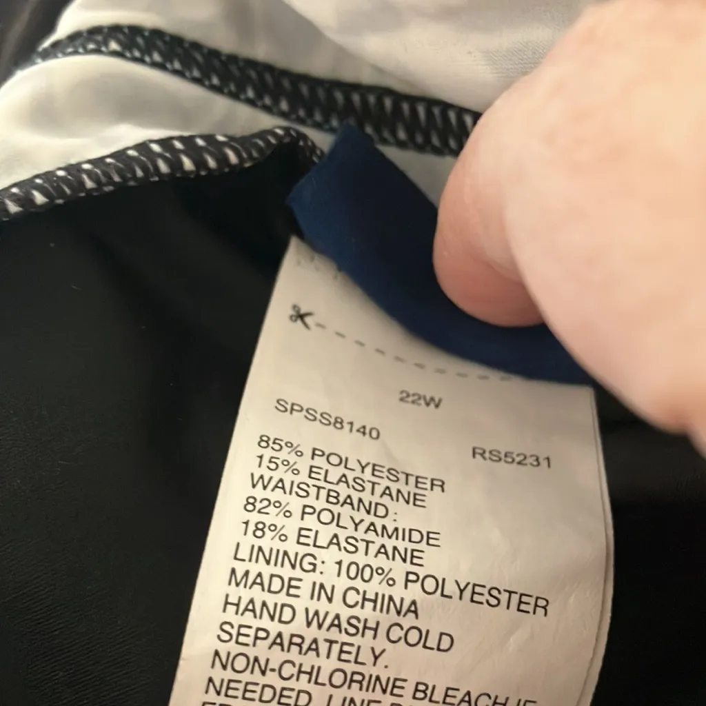 FINAL MARKDOWN South point swimsuit bottom 22w Black - Image 4