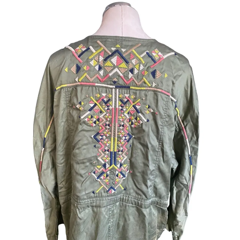 Finn Embroidered Draped Trench Jacket in Olive Green Size 1X - Image 6