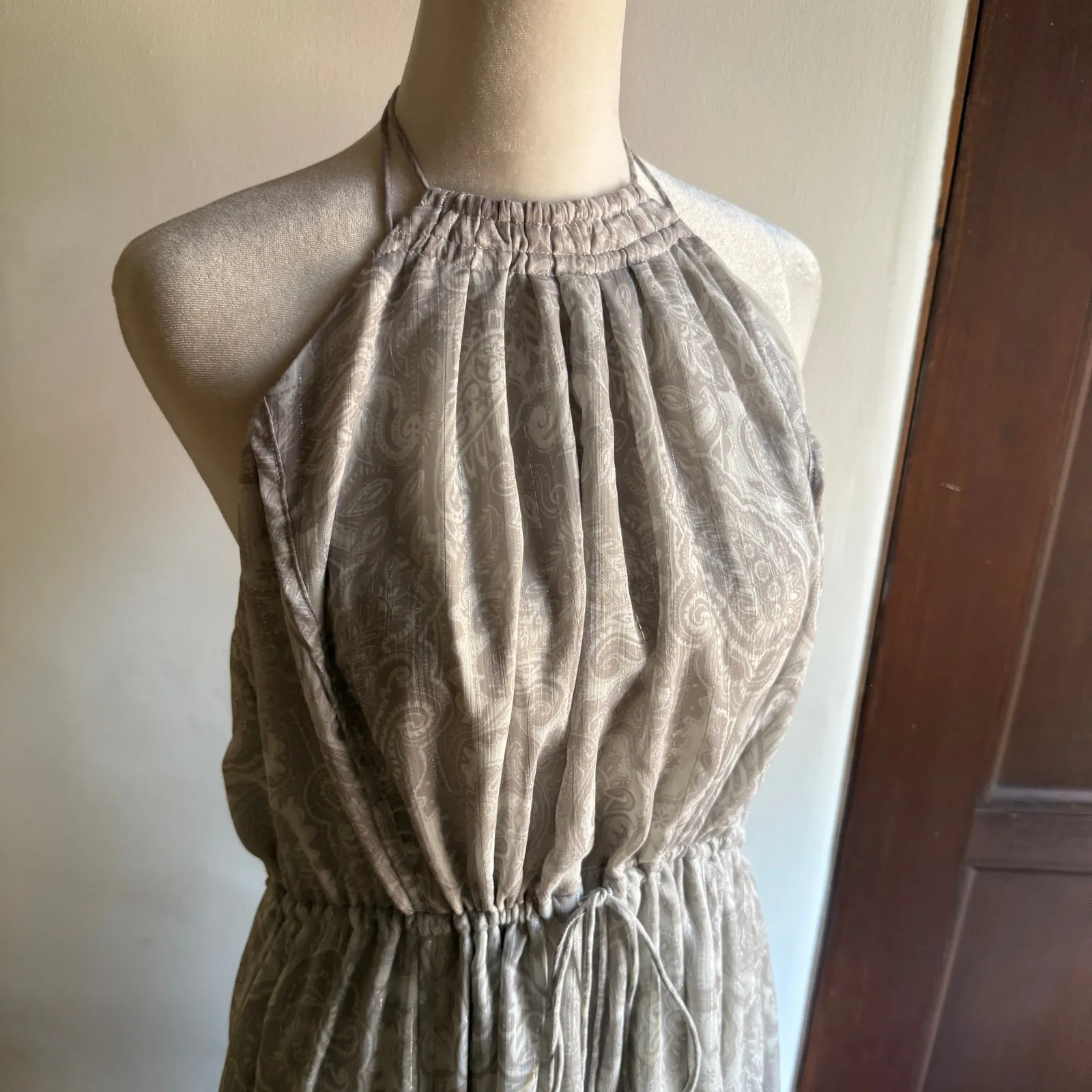 TJD The Jetset Diaries | Medusa Gray and cream halter neck Tie waist Maxi Small - Image 2