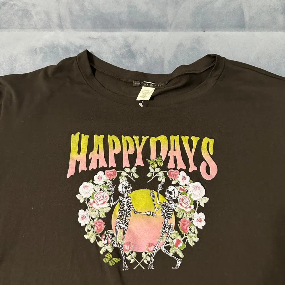 Boutique Happy Days Skeletons and Roses Novelty Graphic Tshirt NWT Black Size 3X - Image 7
