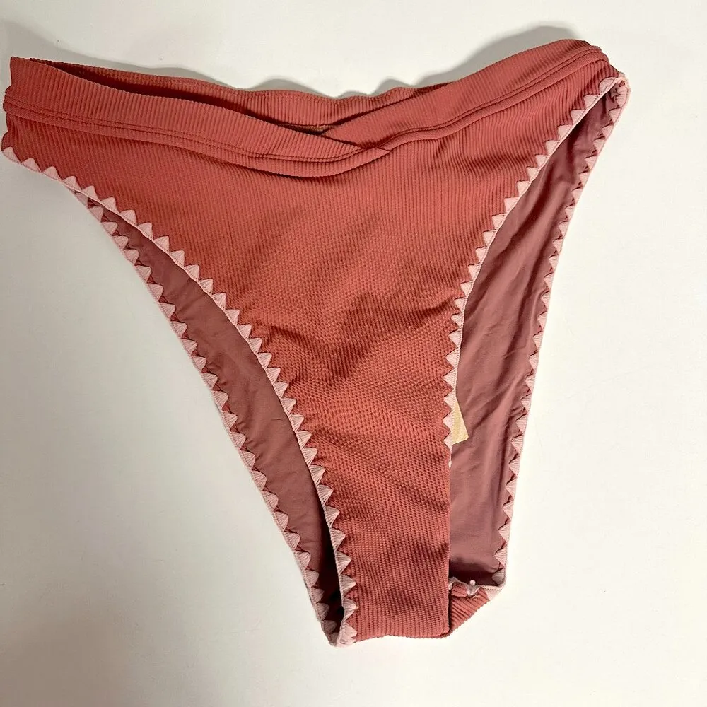*NEW* Berlook Contrash Stitch Bikini Red Size L - Image 11