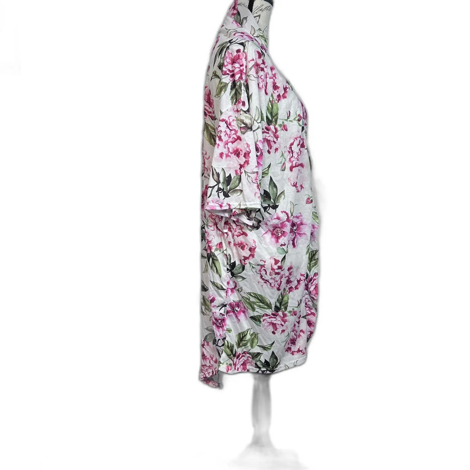 Show Me Your Mumu ‎ rose pattern robe Women's size O/S - Image 3