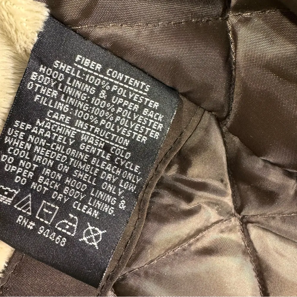 Braetan Brown Soft Faux Fur and Nylon Lined Coat with Button Off Hood Size Small - Image 8