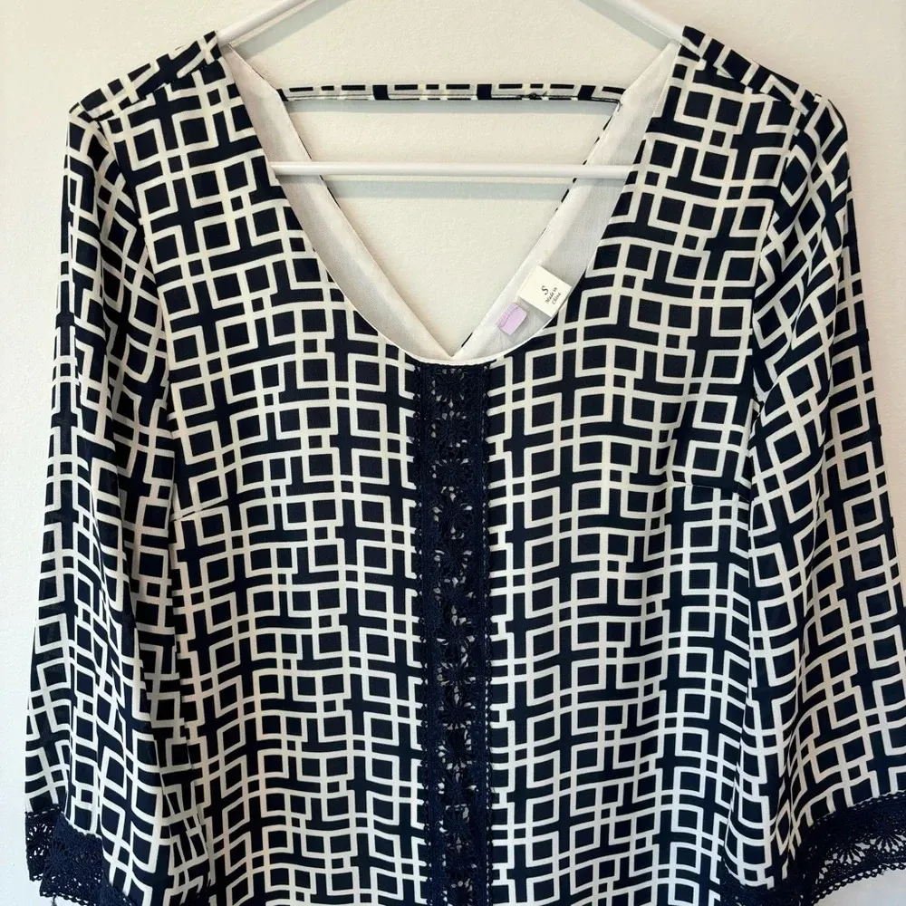 Alya Women’s Blue White Geometric Lace 3 Quarter Sleeve Mini Dress Formal Event - Image 6