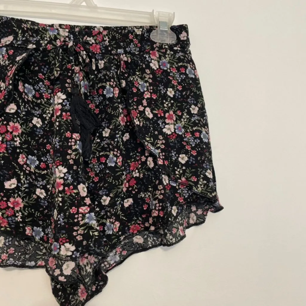 AMERICAN EAGLE AE Tulip Runner Shorts Black Pink Floral Pull On Drawstring Flowy - Image 7