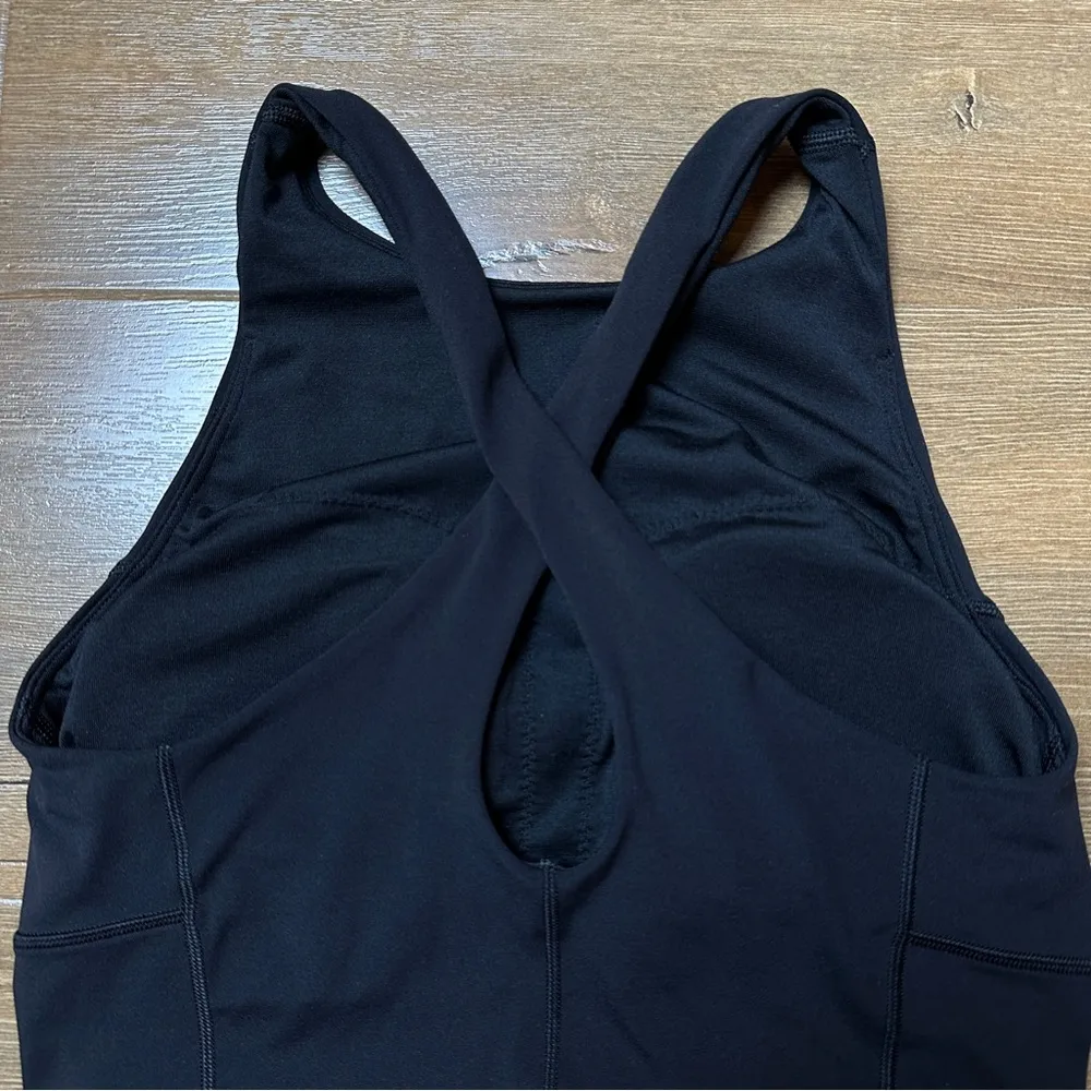 Key To Balance Yoga Tank Top Light Support B/C Cup in Black Size 4 - Image 8