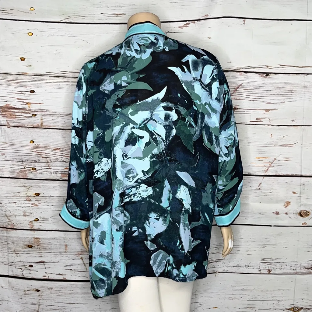 Bob Mackie Wearable Art 3X Blue & Green Floral Print Cardigan Jacket w/ Pockets - Image 4