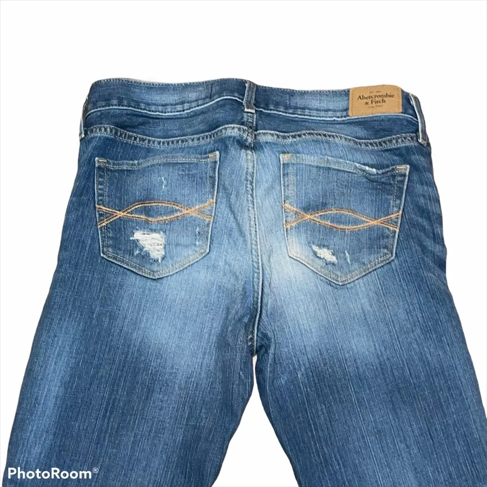 Abercrombie & Fitch  distressed cropped jeans - Image 7