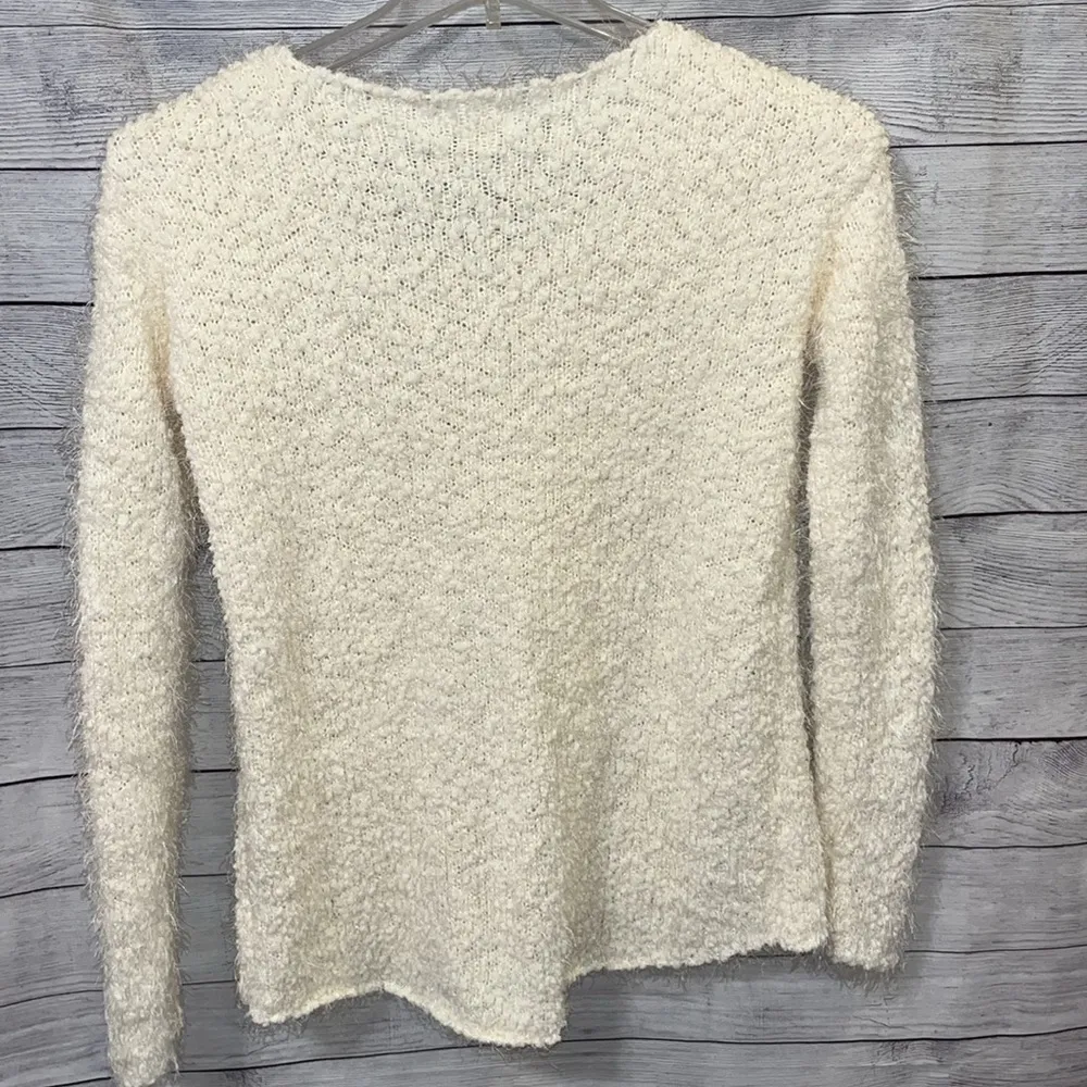 Passport’s Popcorn Sweater - Image 4