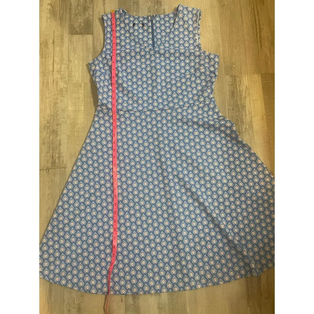 Talbots Fit & Flare Dress Sleeveless Blue Printed Ponte Knit V Neck Med Petite - Image 6