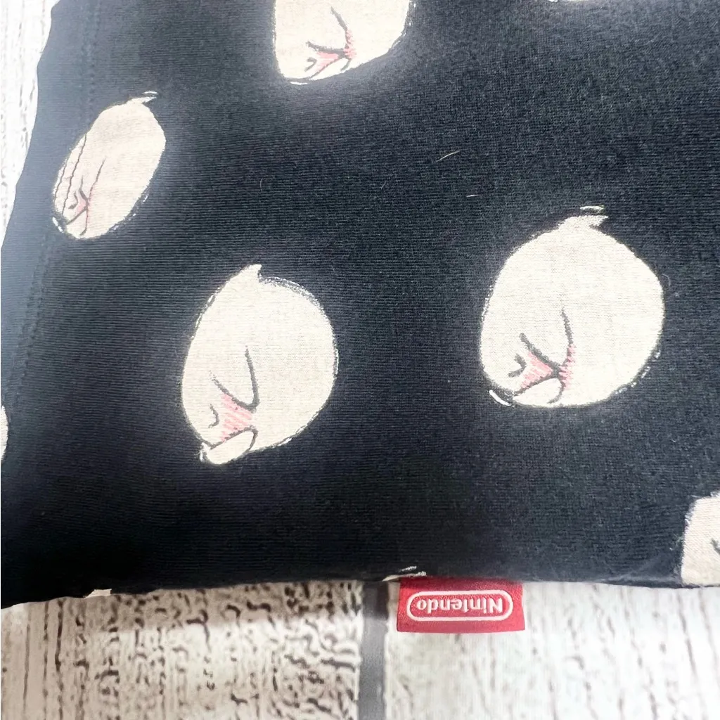 Super Rare Uniqlo NINTENDO Boo Ghost Black T-Shirt Unisex Size Small UTGP Artist - Image 4