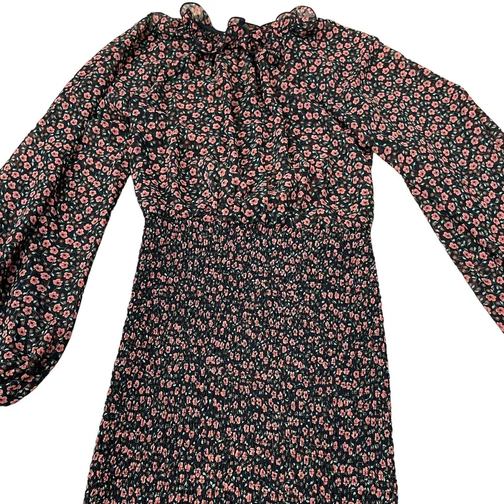 C/Meo Collective Women's Visit Longevity Long Sleeve Smocked dress size small - Image 5
