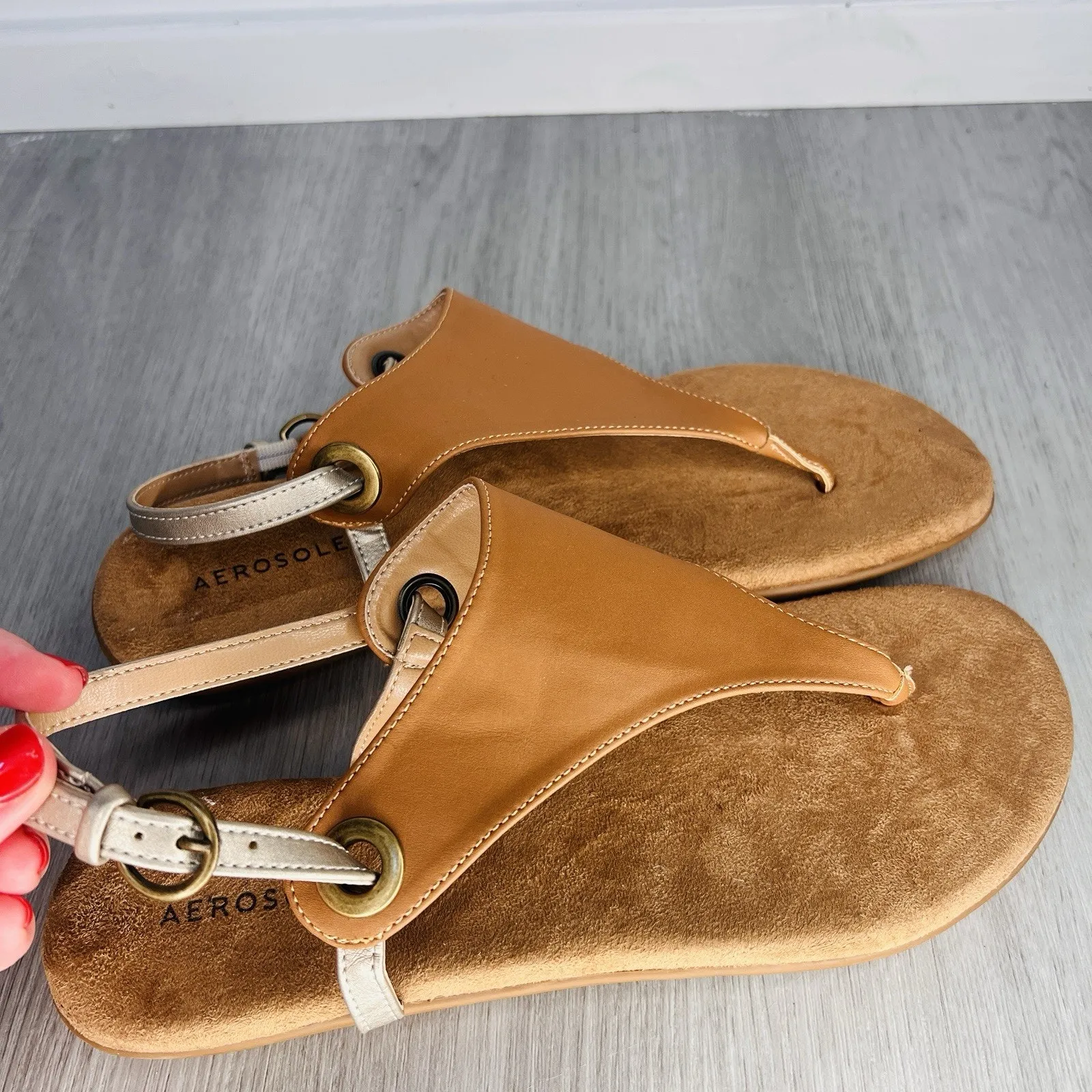 Aerosoles Brown Flat Thong Toe Sandals - Image 2