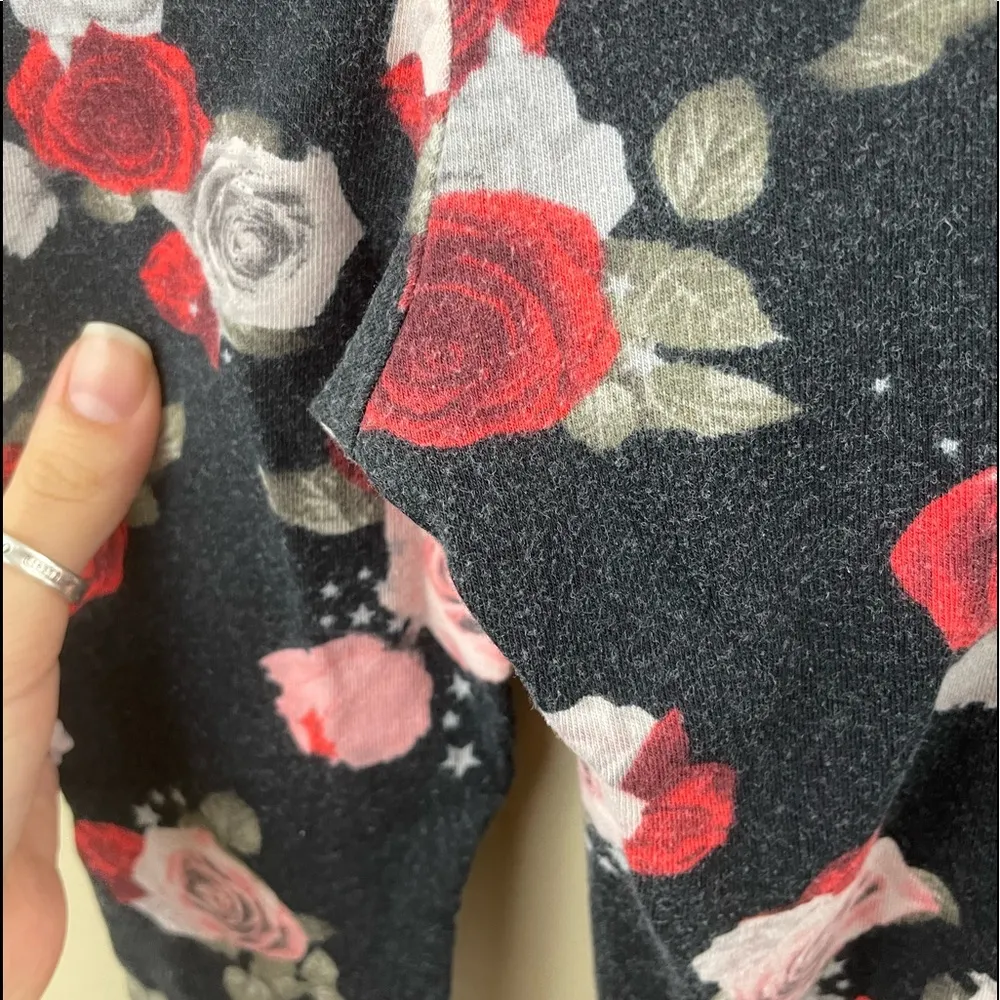 3 for $12: H&M Black & Red Roses Three-Quarter Sleeve Shirt (Seen on Teen Wolf) - Image 7