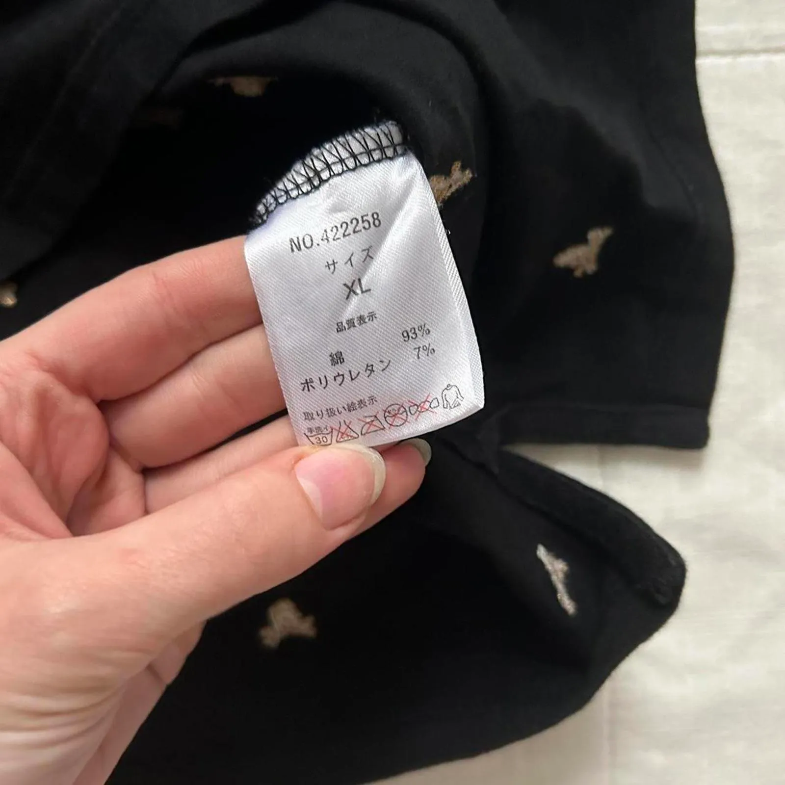 Japanese brand Black and gold skull embroidered polo shirt Size L - Image 6