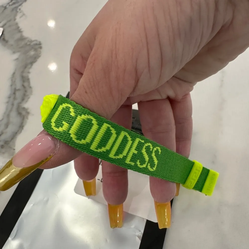 Versace  Medusa Plaque Bracelet - Image 4