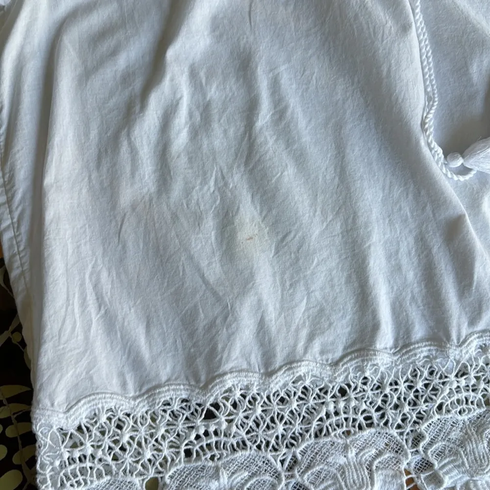 COTTON PEASANT BLOUSE WITH CROCHET LACE HEM Sz: S White - Image 9