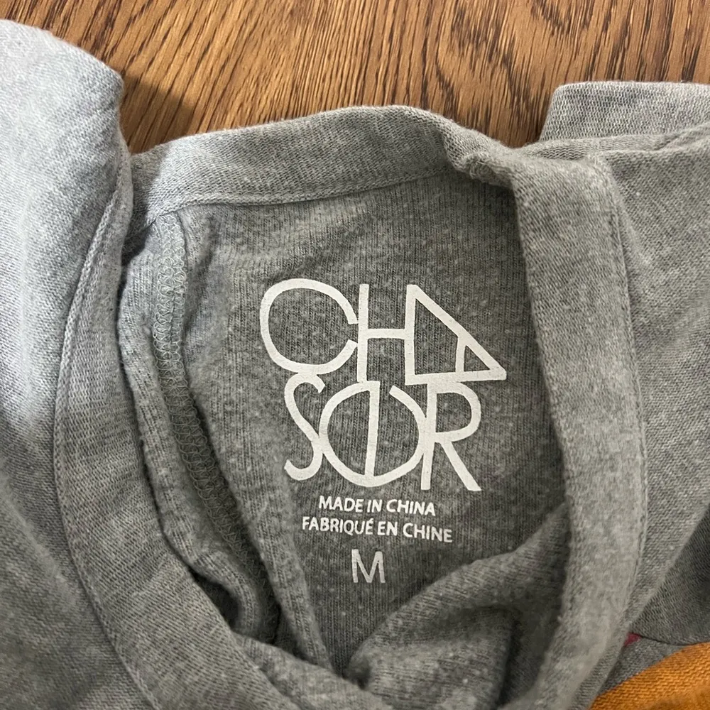 Chaser Gray Rainbow Weekend Sweatshirt Size Medium - Image 6